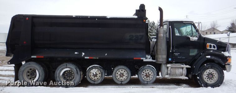 image for item DR4528 2009 Sterling L9500  dump truck