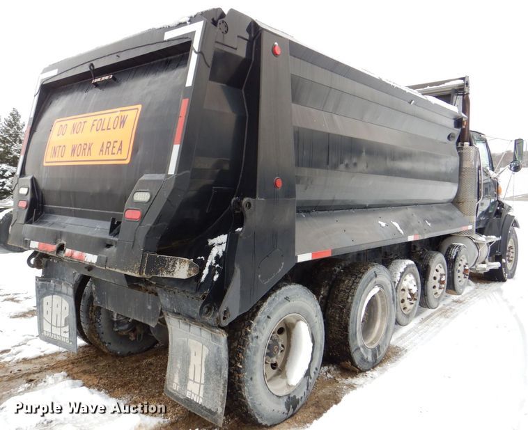 image for item DR4528 2009 Sterling L9500  dump truck