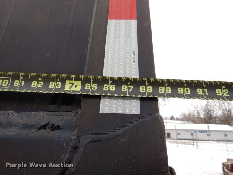 image for item DR4528 2009 Sterling L9500  dump truck