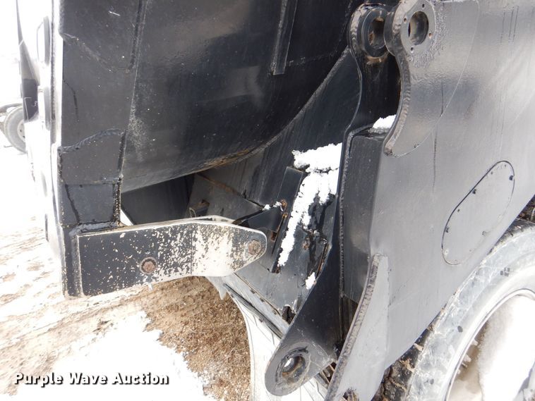 image for item DR4528 2009 Sterling L9500  dump truck