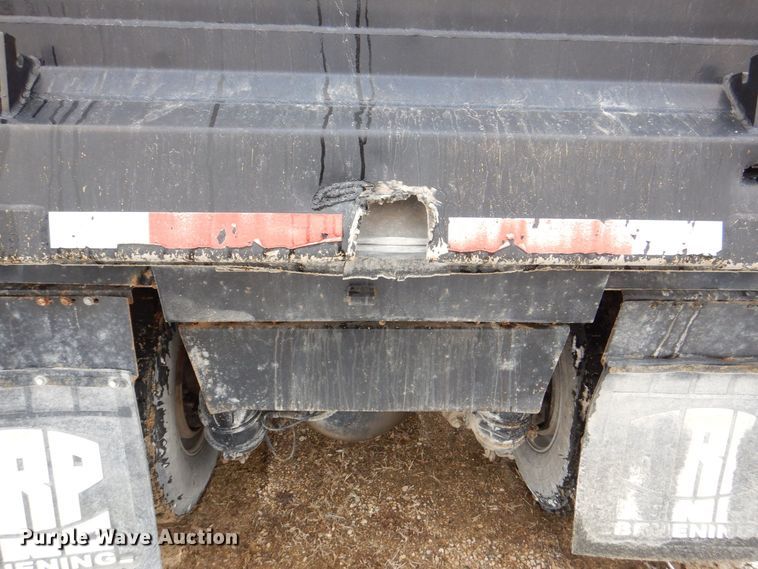 image for item DR4528 2009 Sterling L9500  dump truck