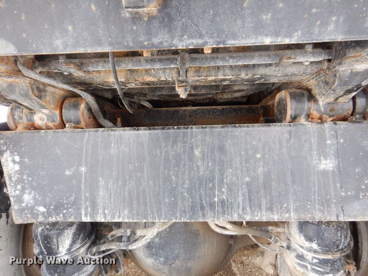 image for item DR4528 2009 Sterling L9500  dump truck