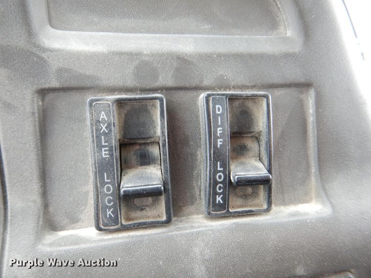 image for item DR4528 2009 Sterling L9500  dump truck