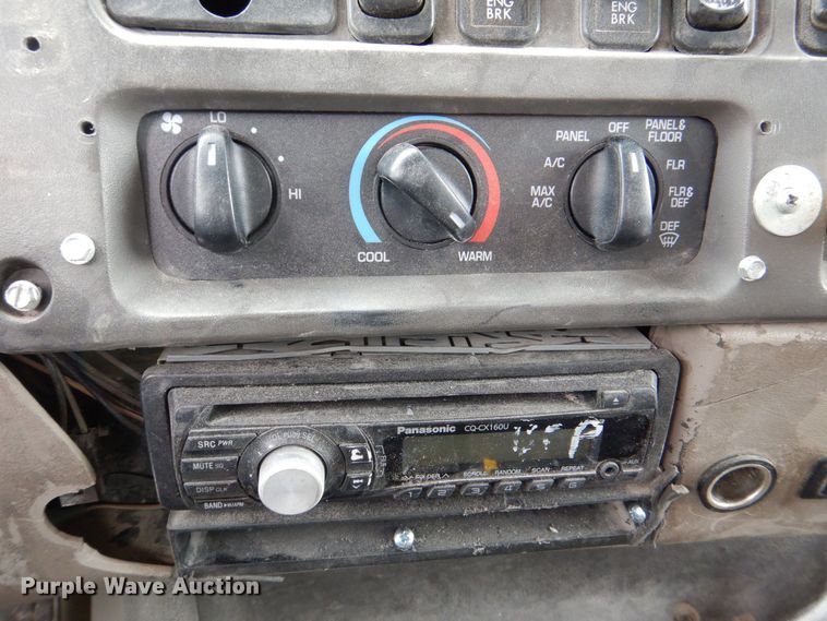 image for item DR4528 2009 Sterling L9500  dump truck