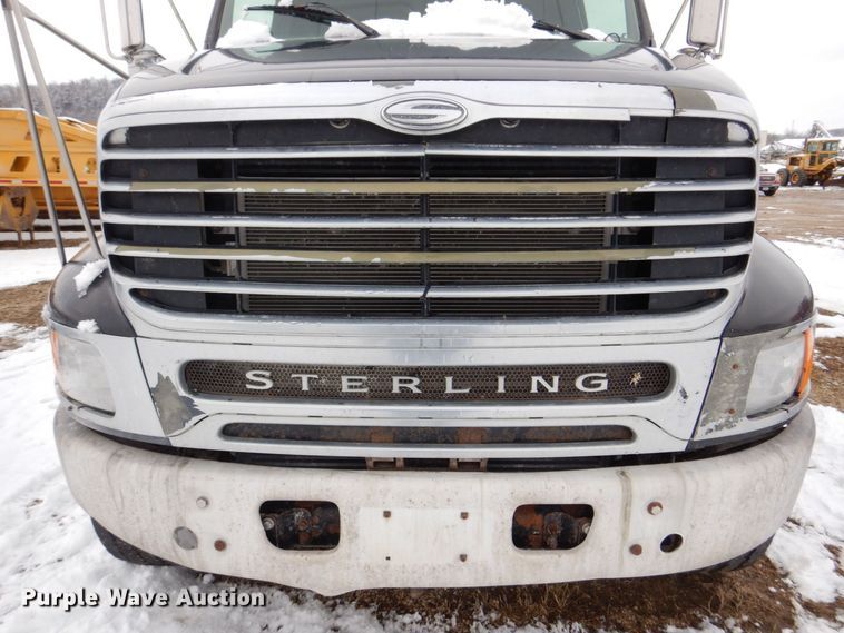 image for item DR4528 2009 Sterling L9500  dump truck