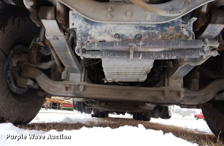 image for item DR4528 2009 Sterling L9500  dump truck