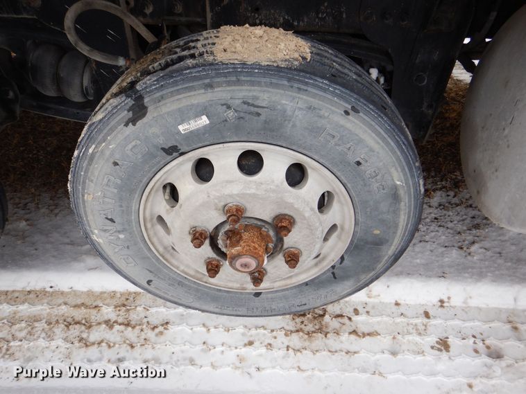 image for item DR4528 2009 Sterling L9500  dump truck