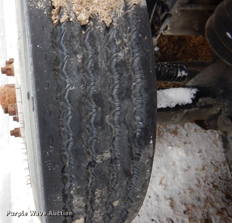 image for item DR4528 2009 Sterling L9500  dump truck