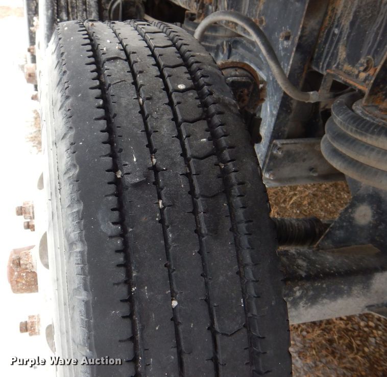 image for item DR4528 2009 Sterling L9500  dump truck