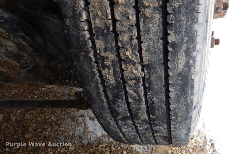 image for item DR4528 2009 Sterling L9500  dump truck