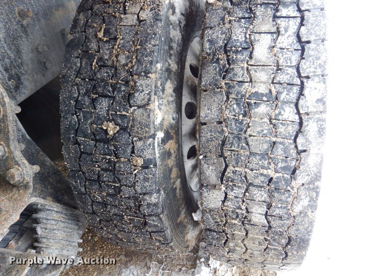 image for item DR4528 2009 Sterling L9500  dump truck