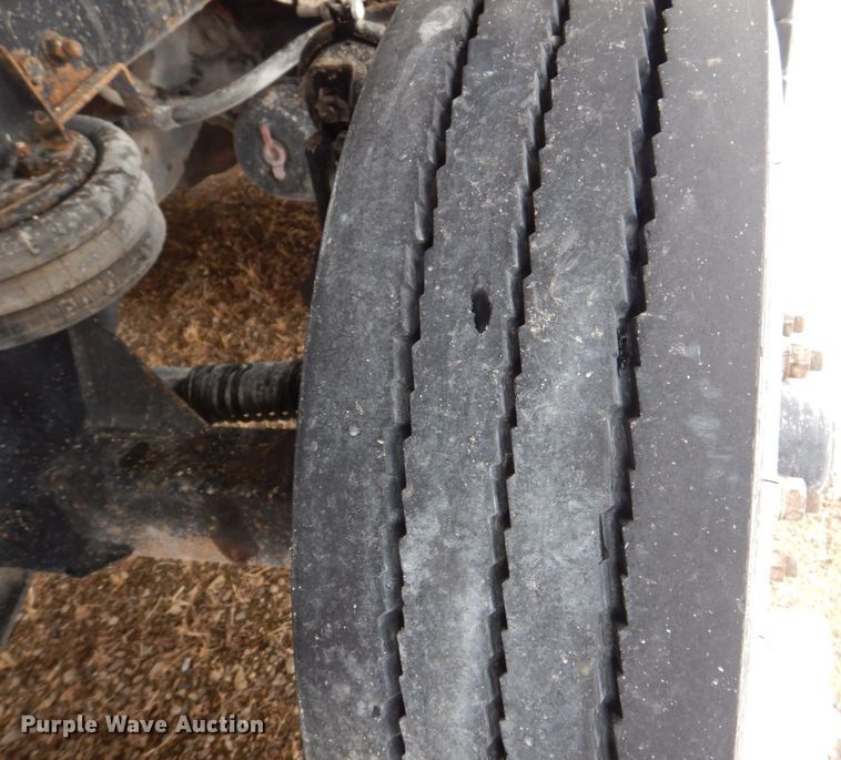 image for item DR4528 2009 Sterling L9500  dump truck