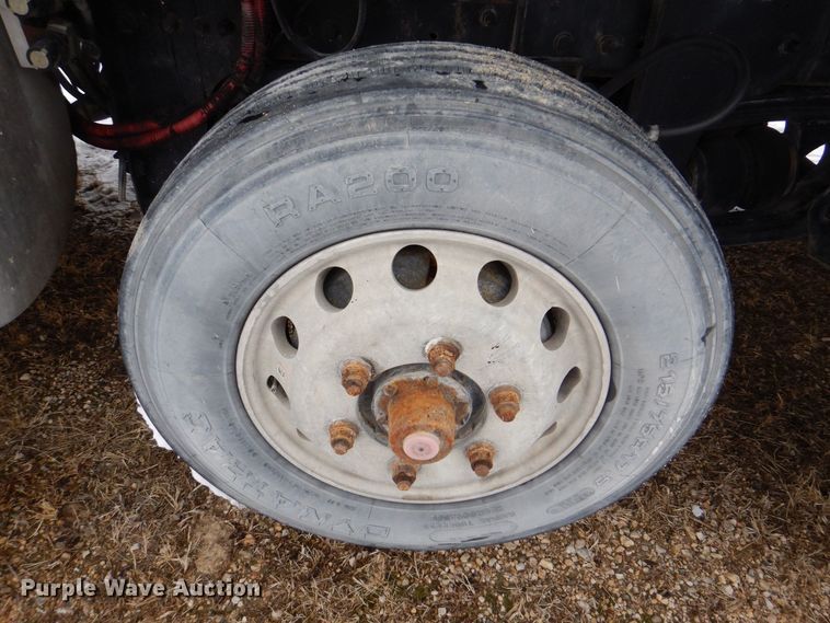 image for item DR4528 2009 Sterling L9500  dump truck