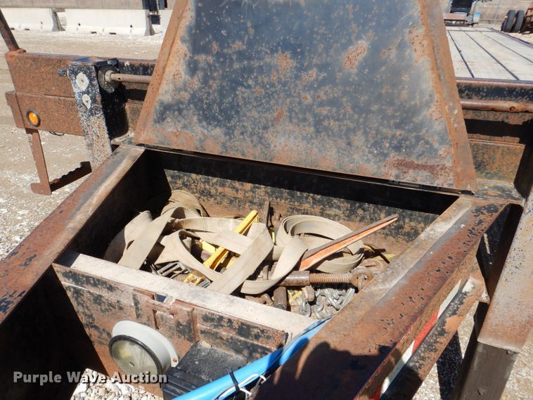 image for item DR4534 2007 T & B  equipment trailer