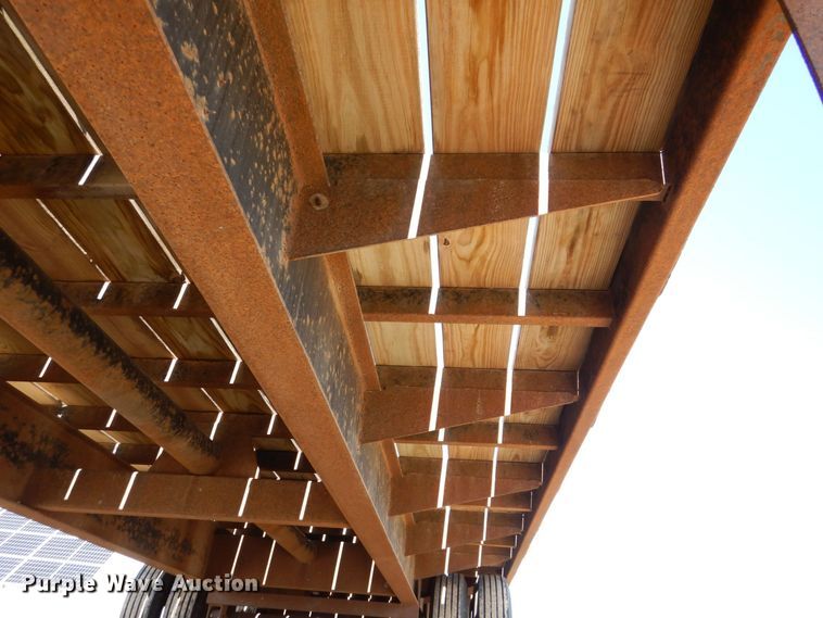 image for item DR4534 2007 T & B  equipment trailer