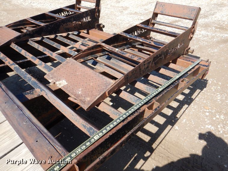 image for item DR4534 2007 T & B  equipment trailer