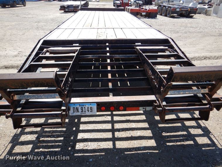 image for item DR4534 2007 T & B  equipment trailer