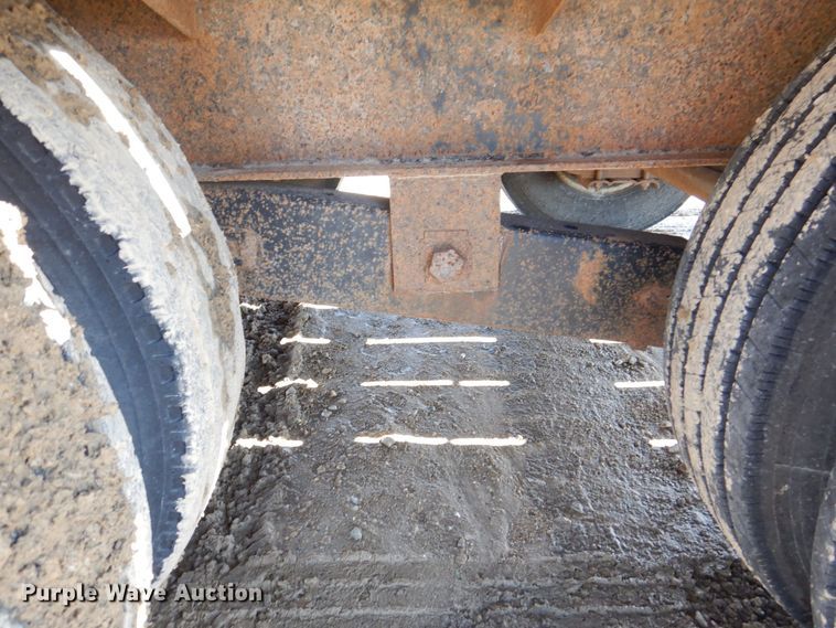 image for item DR4534 2007 T & B  equipment trailer