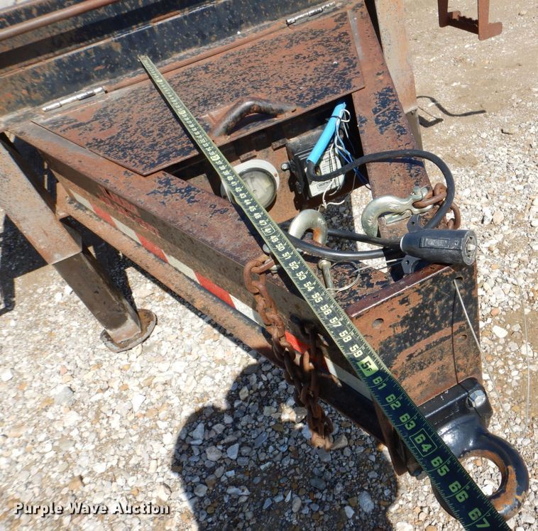 image for item DR4534 2007 T & B  equipment trailer