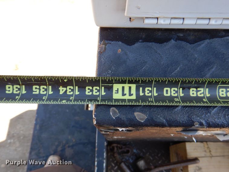 image for item DR4535 2001 Freightliner FL70  utility / service truck