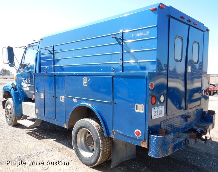 image for item DR4536 2006 Sterling Acterra  utility / service truck