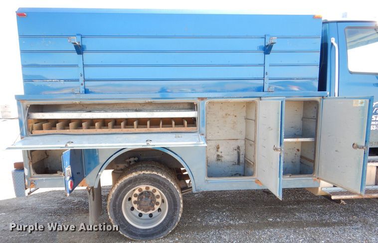 image for item DR4536 2006 Sterling Acterra  utility / service truck