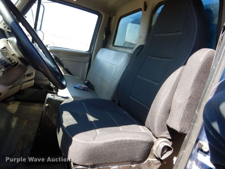 image for item DR4536 2006 Sterling Acterra  utility / service truck