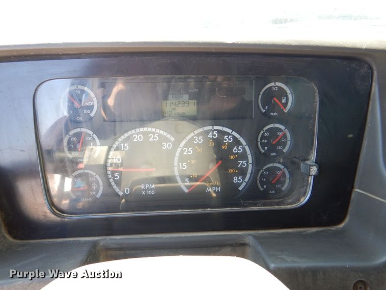 image for item DR4536 2006 Sterling Acterra  utility / service truck