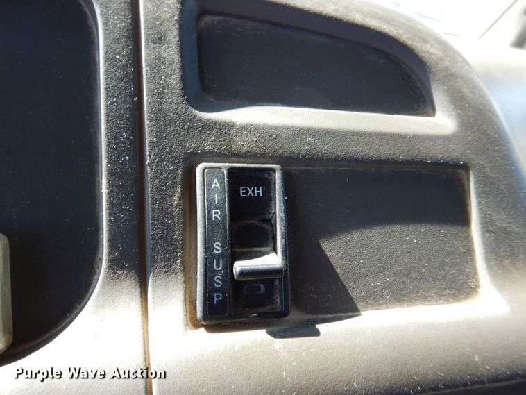 image for item DR4536 2006 Sterling Acterra  utility / service truck