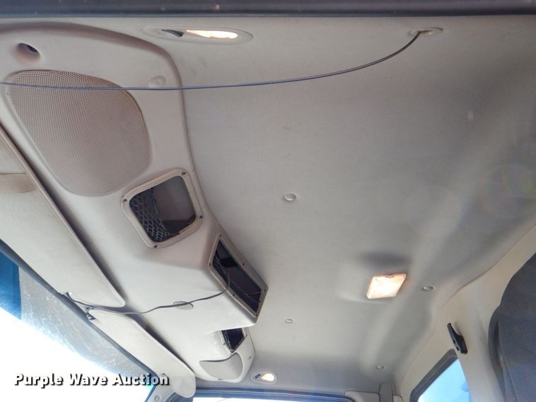 image for item DR4536 2006 Sterling Acterra  utility / service truck