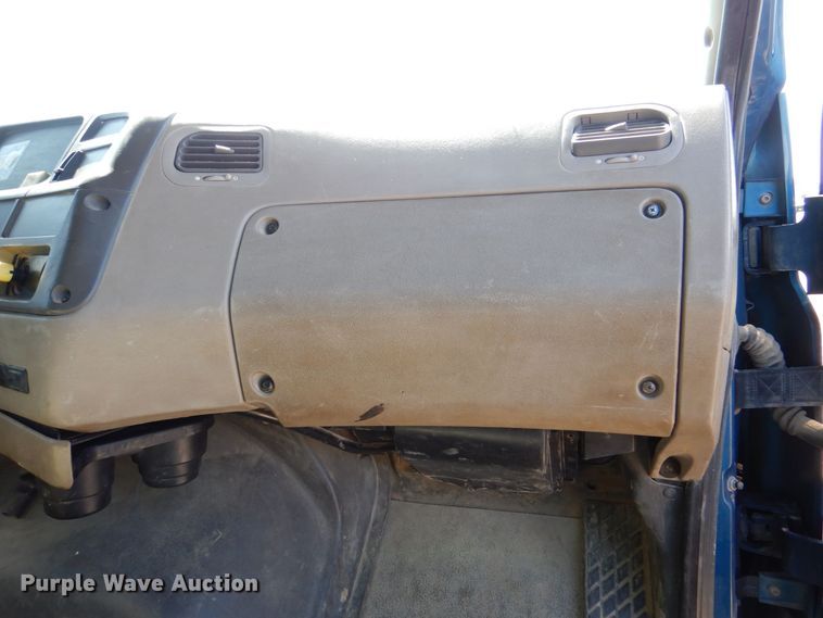 image for item DR4536 2006 Sterling Acterra  utility / service truck