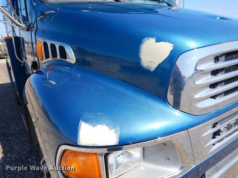 image for item DR4536 2006 Sterling Acterra  utility / service truck