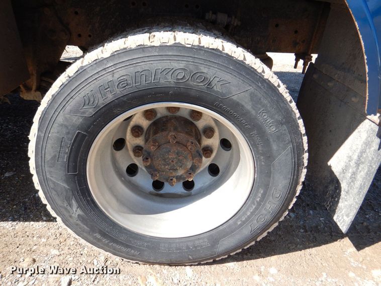 image for item DR4536 2006 Sterling Acterra  utility / service truck