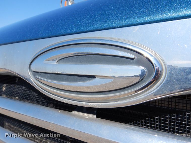 image for item DR4536 2006 Sterling Acterra  utility / service truck