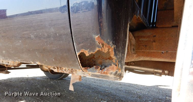 image for item DR4537 1999 Ford F450 Super Duty  dump truck