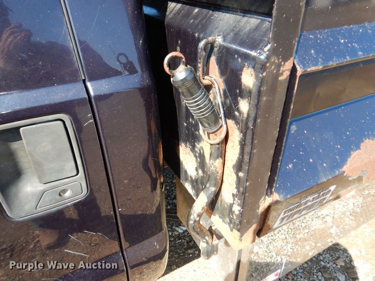 image for item DR4537 1999 Ford F450 Super Duty  dump truck