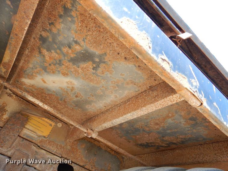 image for item DR4537 1999 Ford F450 Super Duty  dump truck