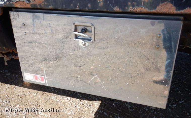 image for item DR4537 1999 Ford F450 Super Duty  dump truck