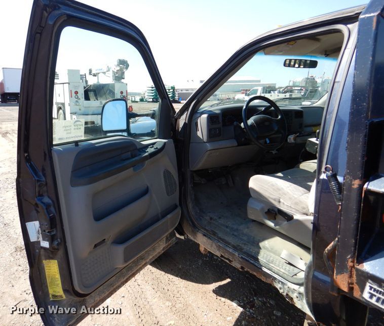 image for item DR4537 1999 Ford F450 Super Duty  dump truck
