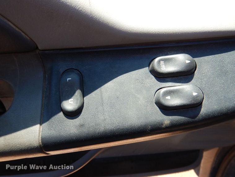 image for item DR4537 1999 Ford F450 Super Duty  dump truck