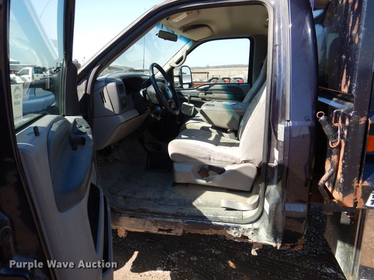 image for item DR4537 1999 Ford F450 Super Duty  dump truck