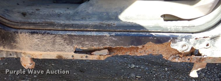 image for item DR4537 1999 Ford F450 Super Duty  dump truck