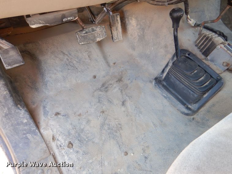 image for item DR4537 1999 Ford F450 Super Duty  dump truck