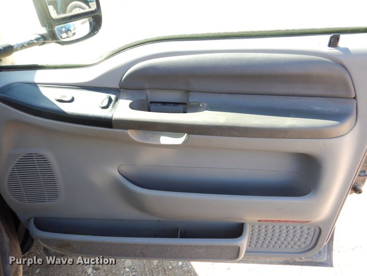 image for item DR4537 1999 Ford F450 Super Duty  dump truck