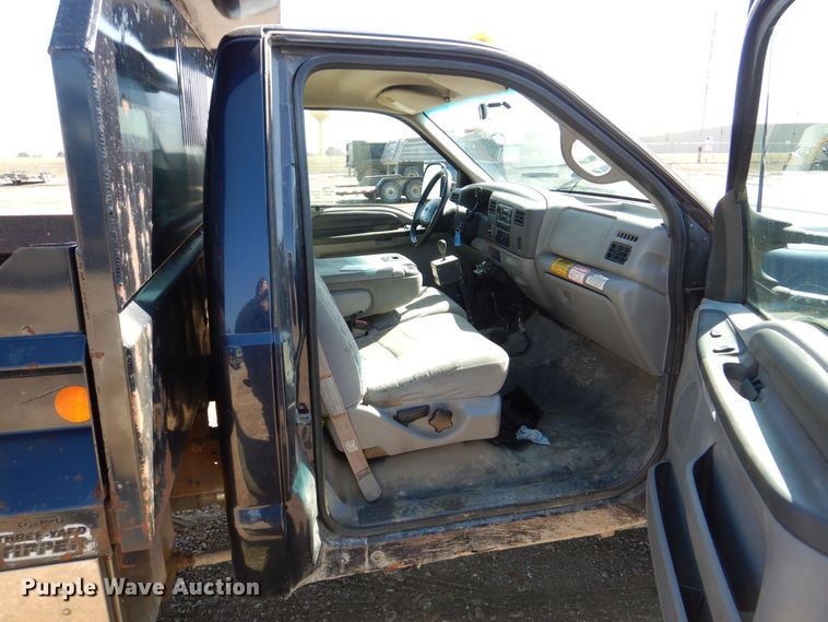 image for item DR4537 1999 Ford F450 Super Duty  dump truck