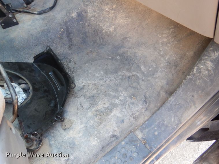 image for item DR4537 1999 Ford F450 Super Duty  dump truck