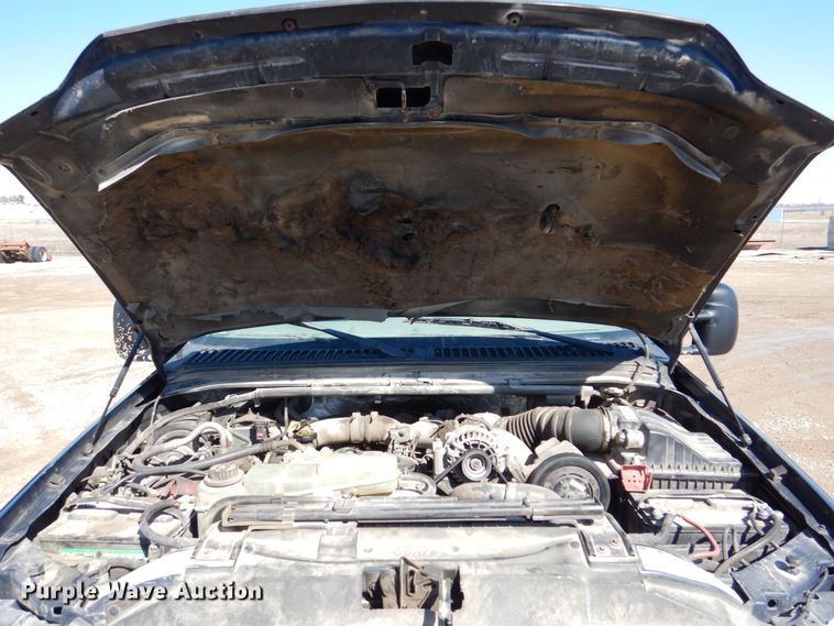 image for item DR4537 1999 Ford F450 Super Duty  dump truck