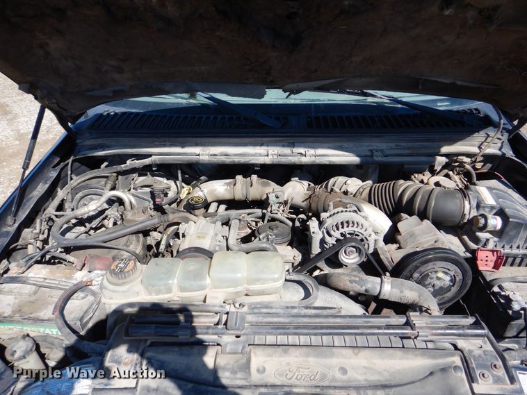 image for item DR4537 1999 Ford F450 Super Duty  dump truck