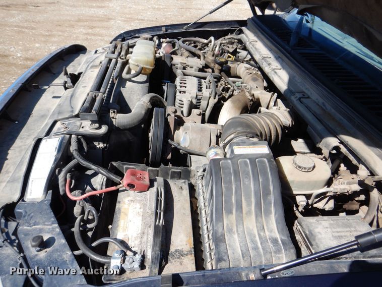 image for item DR4537 1999 Ford F450 Super Duty  dump truck