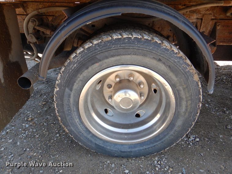 image for item DR4537 1999 Ford F450 Super Duty  dump truck